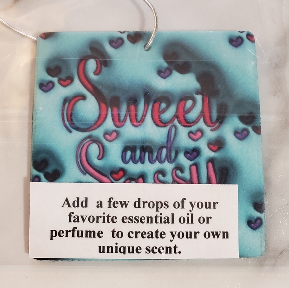 Sweet and Sassy Puffy Bubble Car Air Freshener - Picture 4 of 5